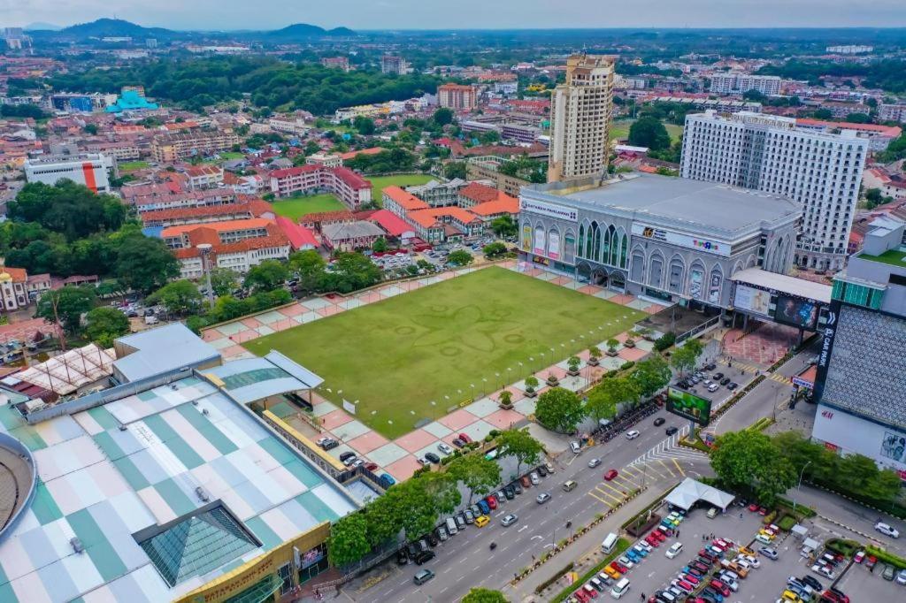 Hatten Place Melaka מראה חיצוני תמונה Aerial view of the park