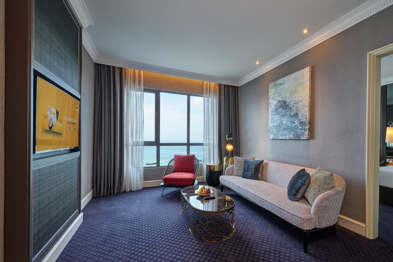 Hatten Place Melaka מראה חיצוני תמונה A suite at the hotel