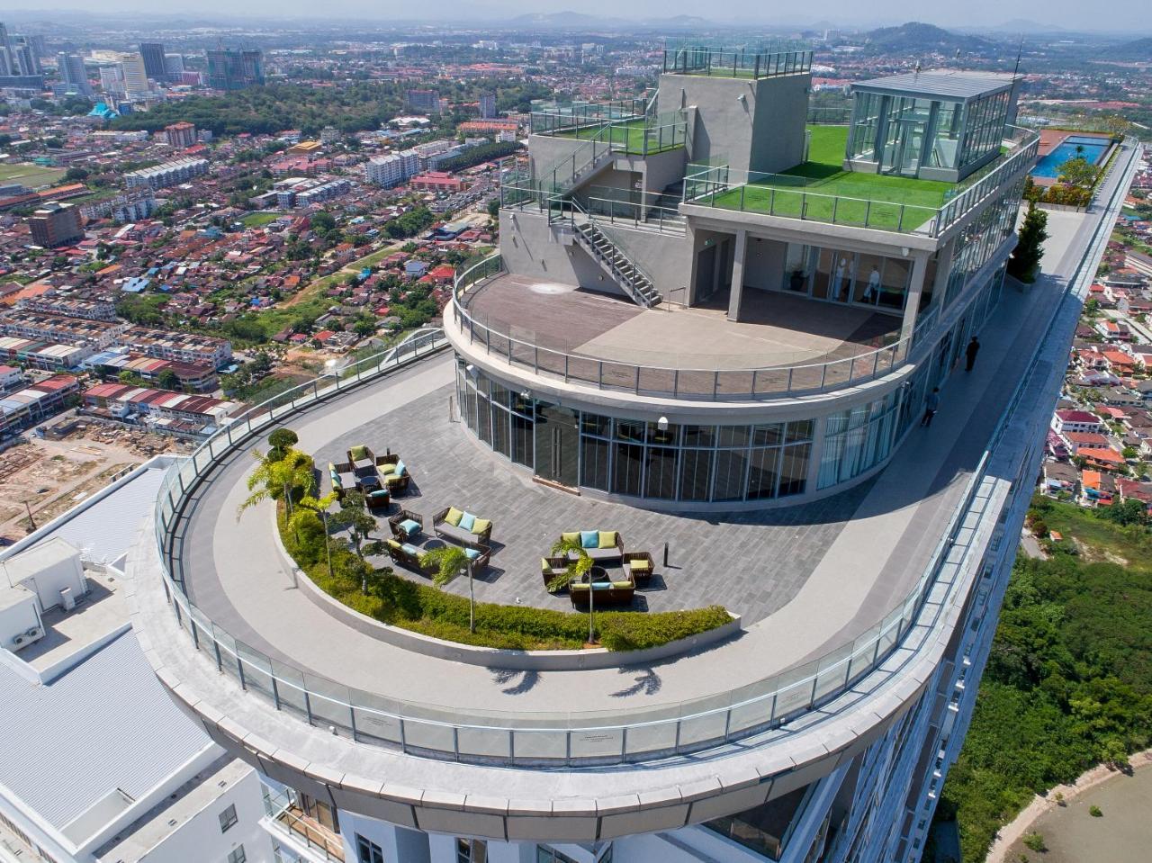 Hatten Place Melaka מראה חיצוני תמונה The Sky Garden